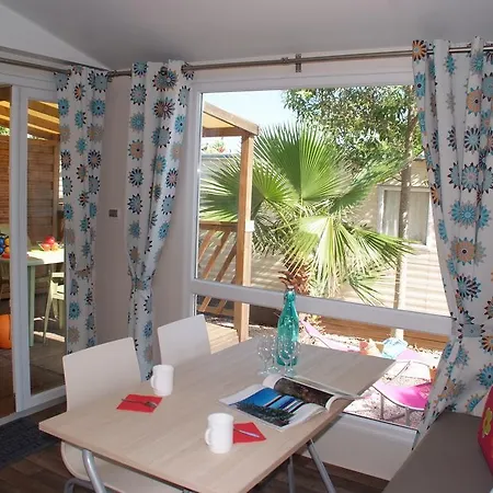 La Pinede 4*